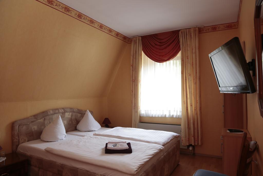 Hotel Sessellift Coblenza Habitación foto